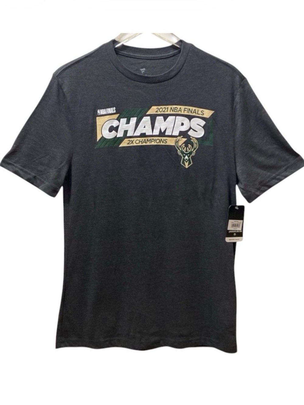 Milwaukee Bucks 2021 NBA Finals Champions Fanatics T-Shirt Men M NWT